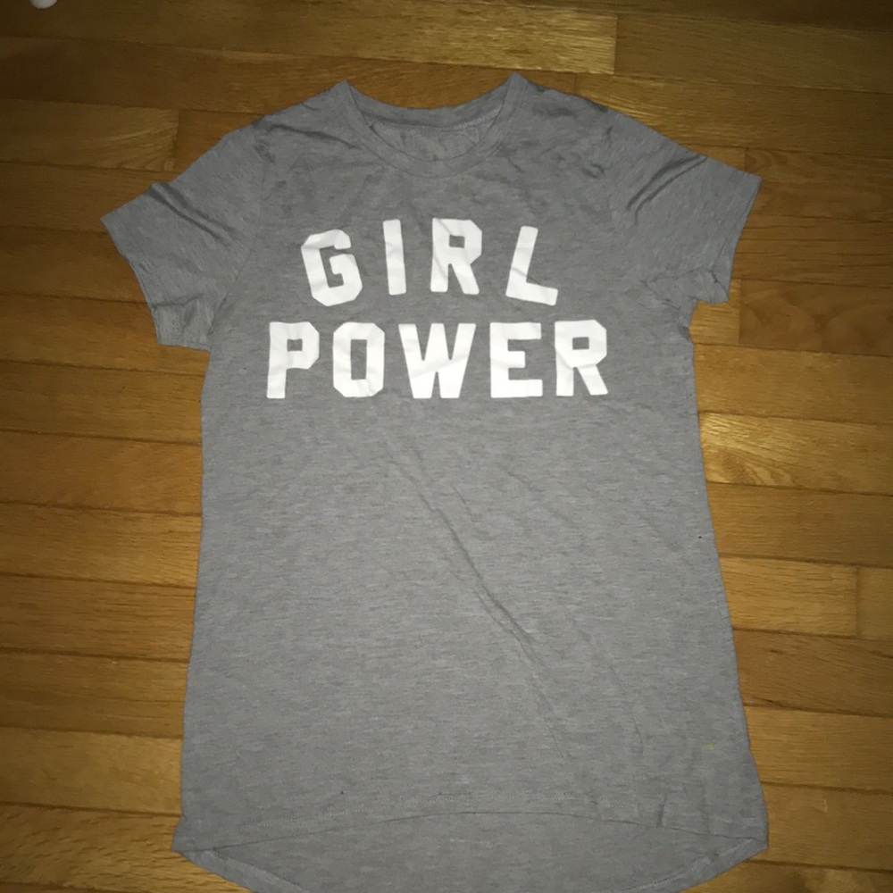 Grey graphic tee